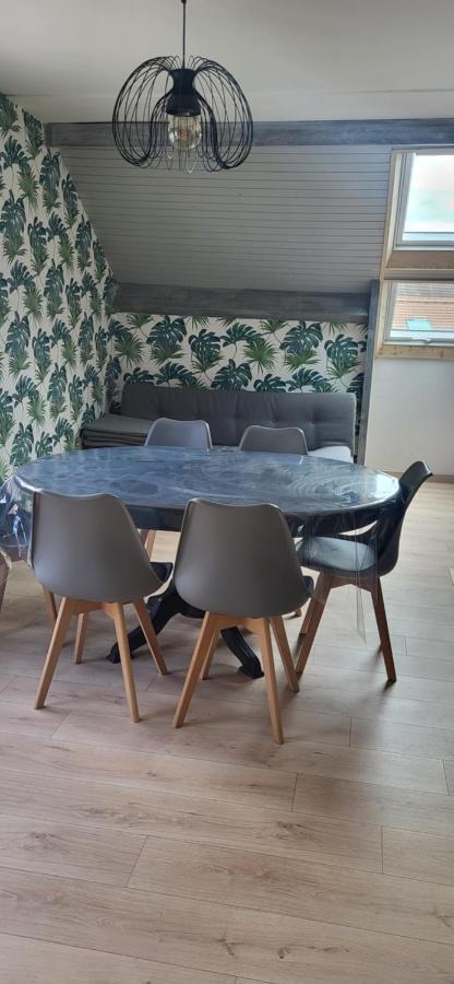 La Plante, Tendance Et Design Ornans Luaran gambar
